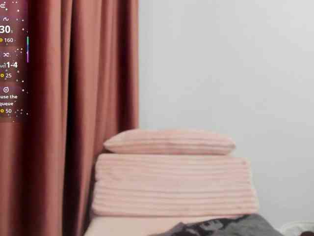 LadyLyanna25 webcam