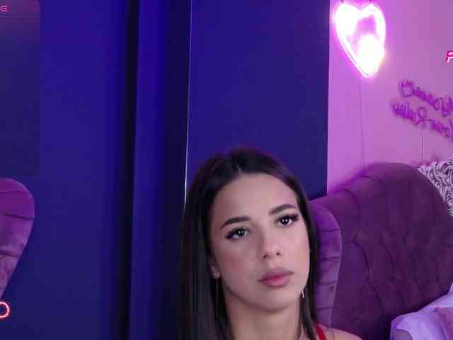 LaraKennt webcam