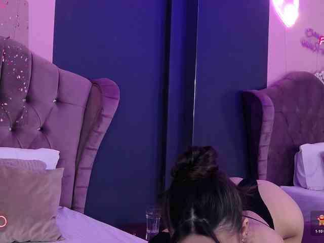 LaraKennt webcam