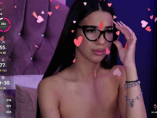 LaraKennt webcam