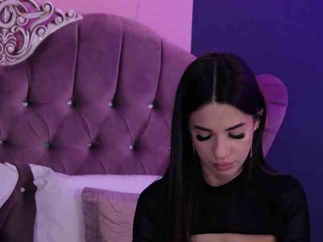 LaraKennt webcam