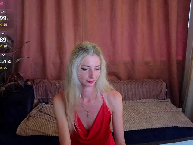 Skinnylady live cam