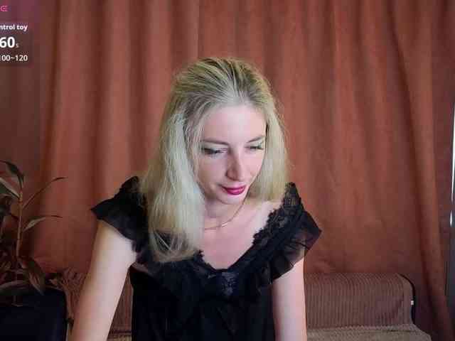 Skinnylady Sex Cam Show