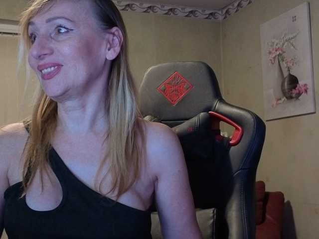 Sexy-Angela