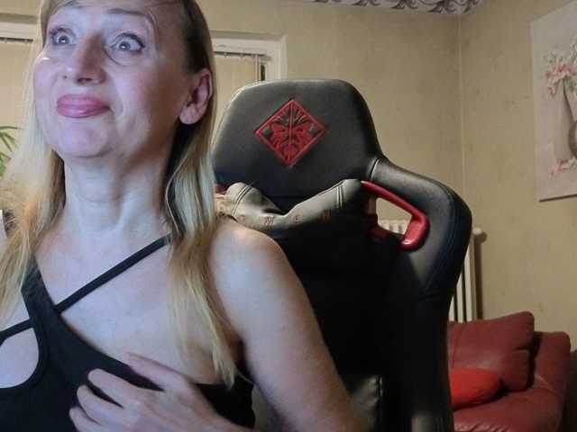 Sexy-Angela live cam preview