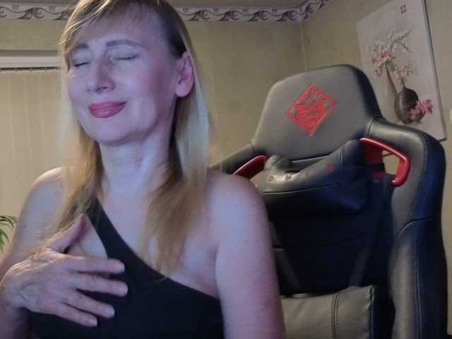 Sexy-Angela live cam preview