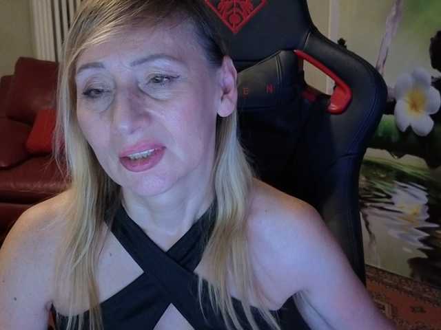 AngelikaMore