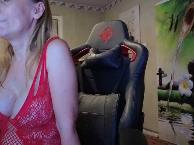 AngelikaMore live cam on BongaCams