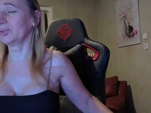 Sexy-Angela