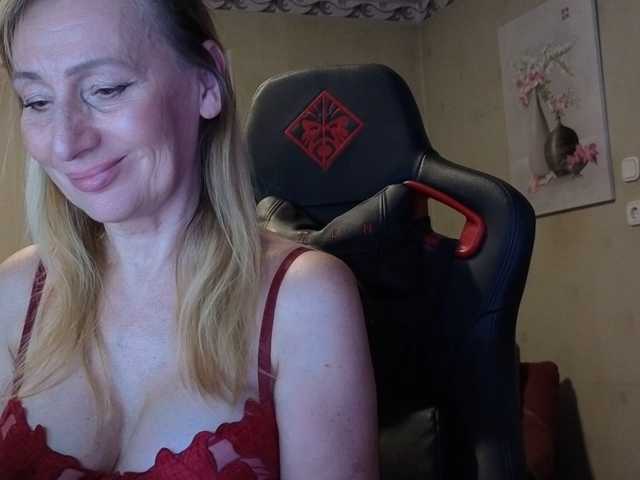 AngelikaMore live cam on BongaCams
