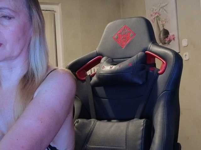 Sexy-Angela
