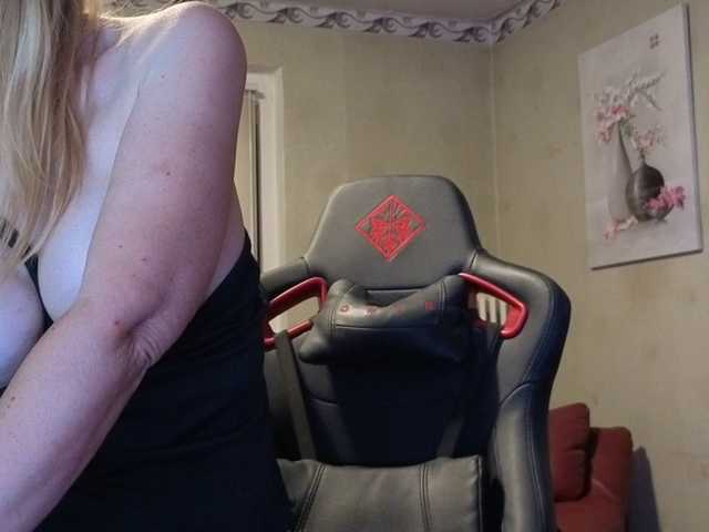 Sexy-Angela