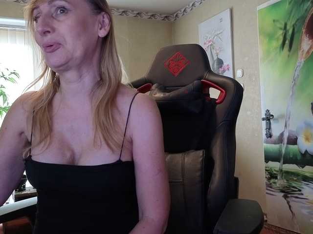AngelikaMore live cam on BongaCams