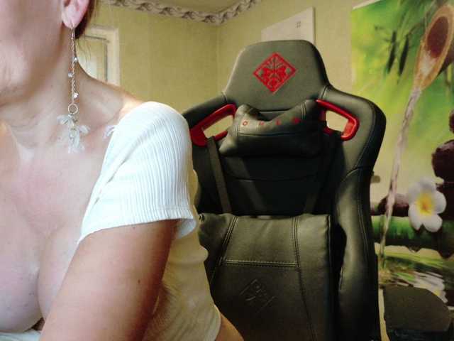 AngelikaMore live cam on BongaCams