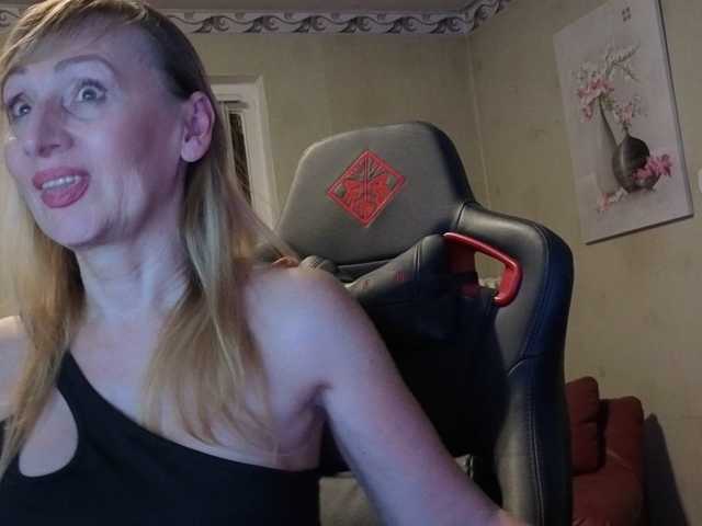 Sexy-Angela