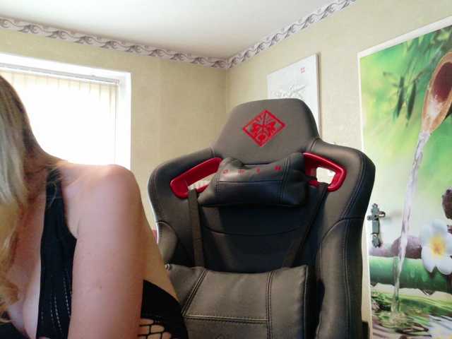 AngelikaMore live cam on BongaCams