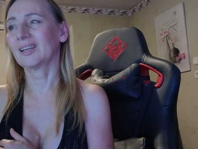 Sexy-Angela