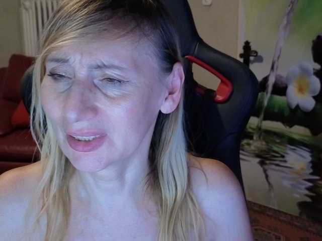 AngelikaMore