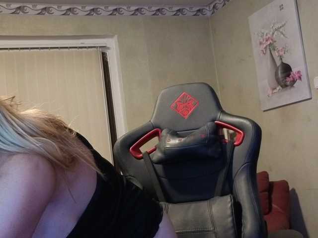 Sexy-Angela