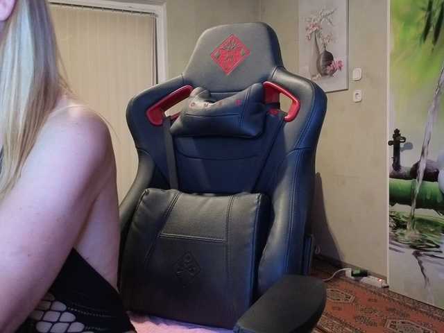 AngelikaMore live cam on BongaCams