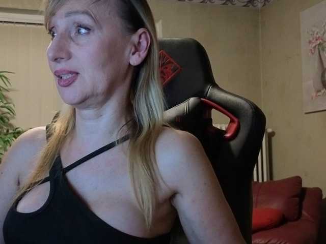 AngelikaMore