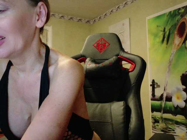 AngelikaMore live cam on BongaCams