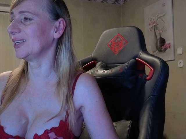 Sexy-Angela