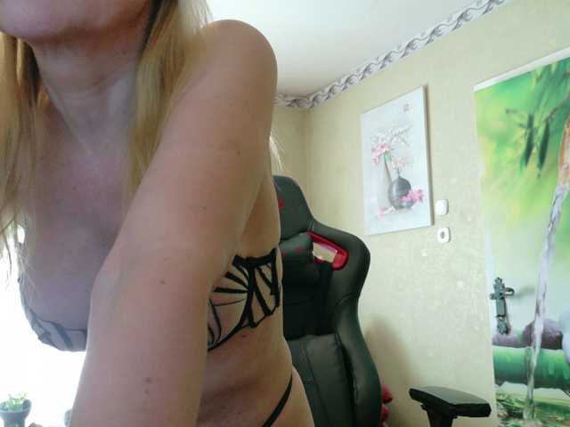 AngelikaMore