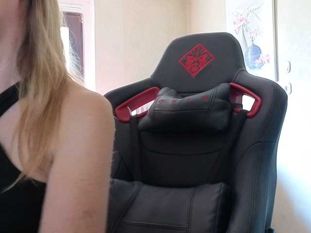 Angelika-Geil live cam preview
