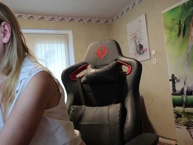 AngelikaMore live cam on BongaCams