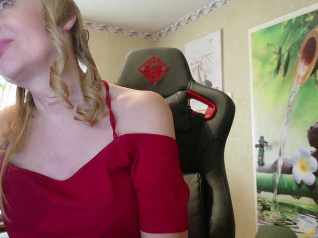 AngelikaMore