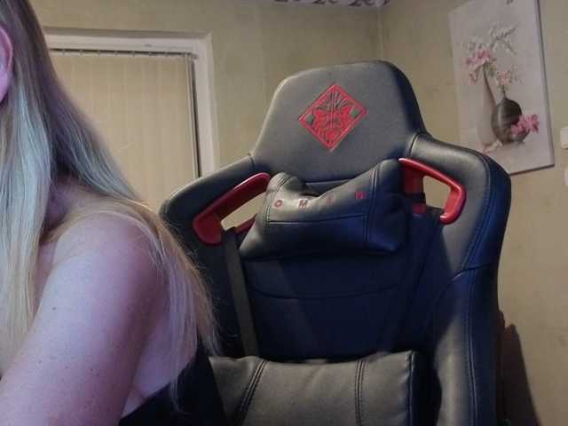 Sexy-Angela