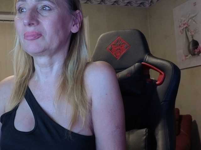 Sexy-Angela live cam preview