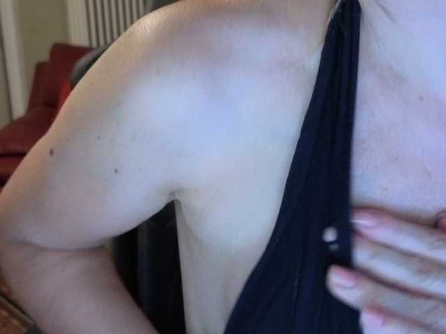 AngelikaMore