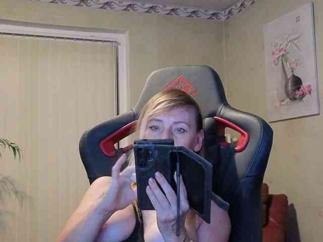 Sexy-Angela webcam