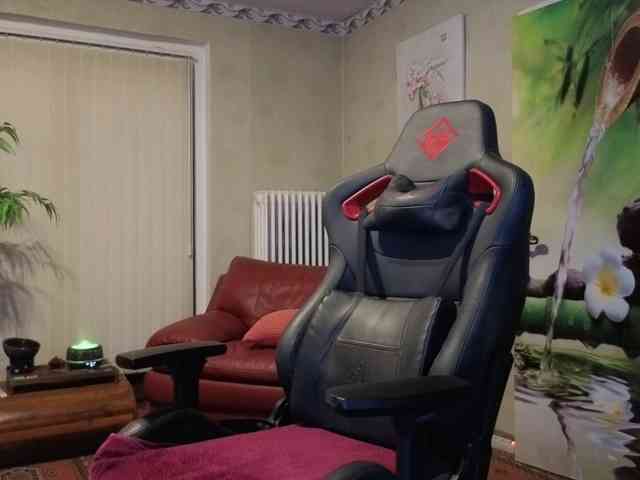 AngelikaMore webcam