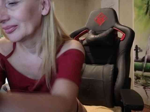 AngelikaMore webcam