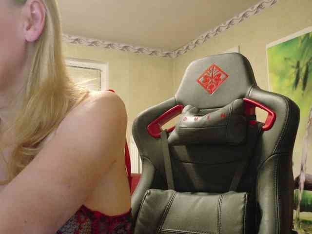 AngelikaMore webcam