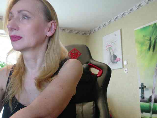 AngelikaMore