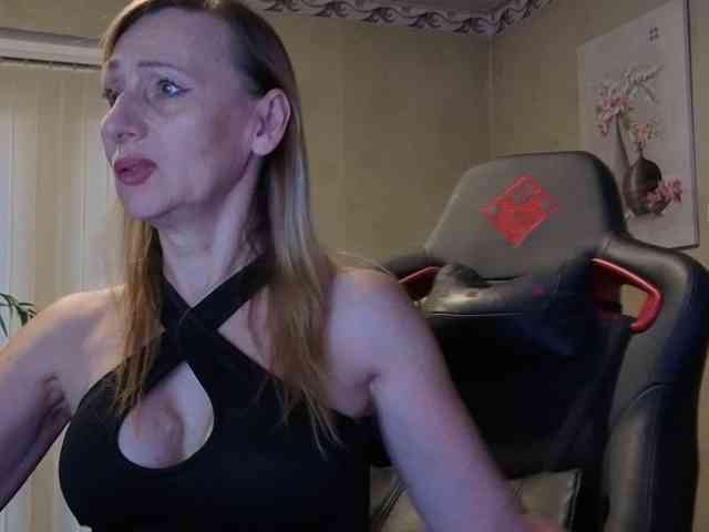 AngelikaMore