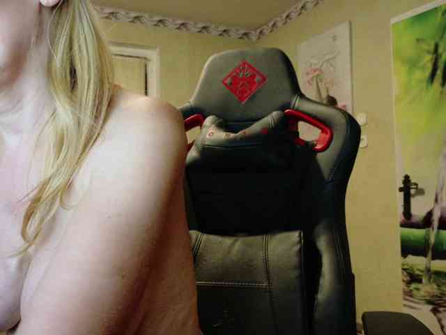 AngelikaMore webcam