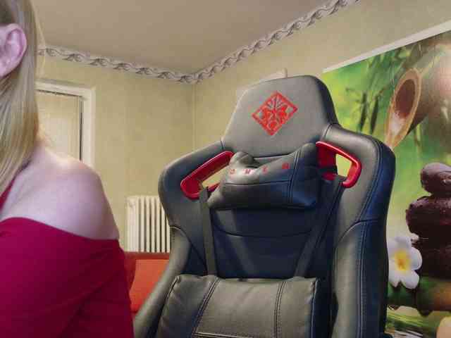 AngelikaMore webcam