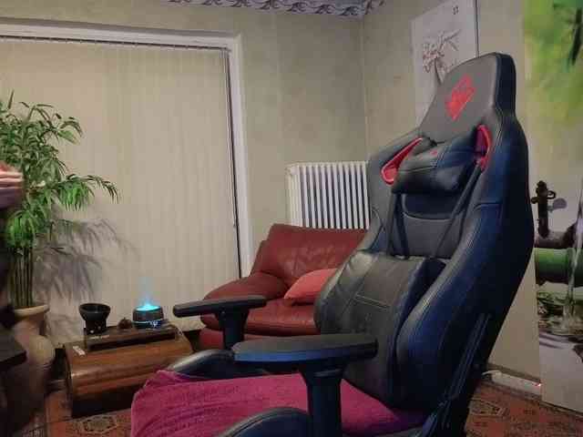 AngelikaMore webcam