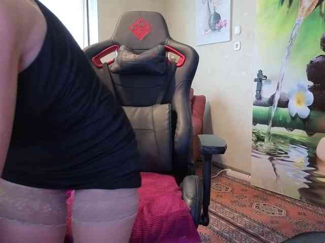 AngelikaMore webcam