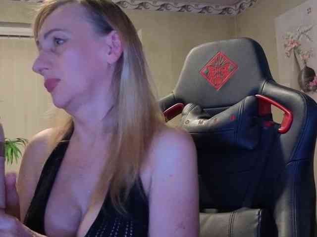 AngelikaMore
