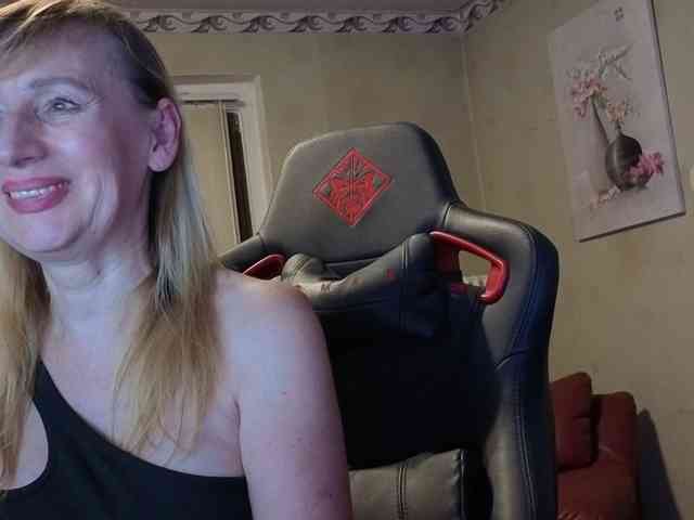 Sexy-Angela webcam