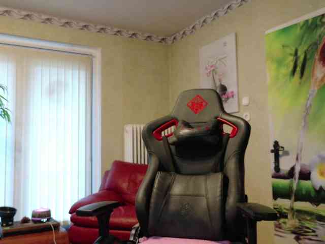 AngelikaMore webcam