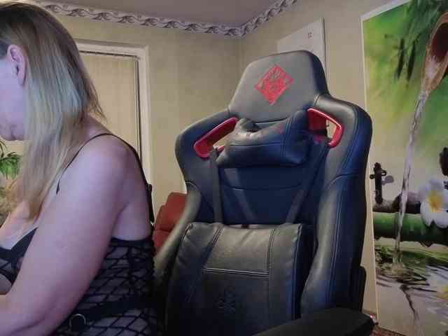 AngelikaMore webcam