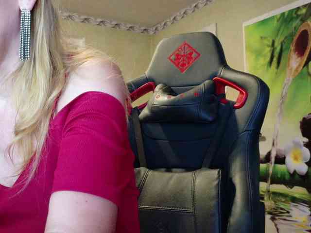AngelikaMore webcam