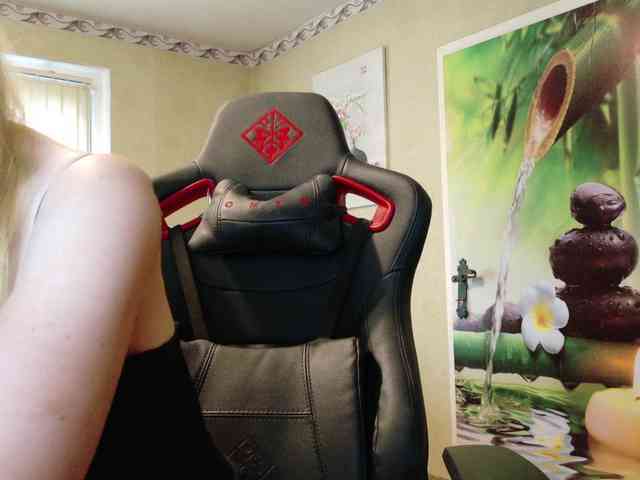 AngelikaMore webcam